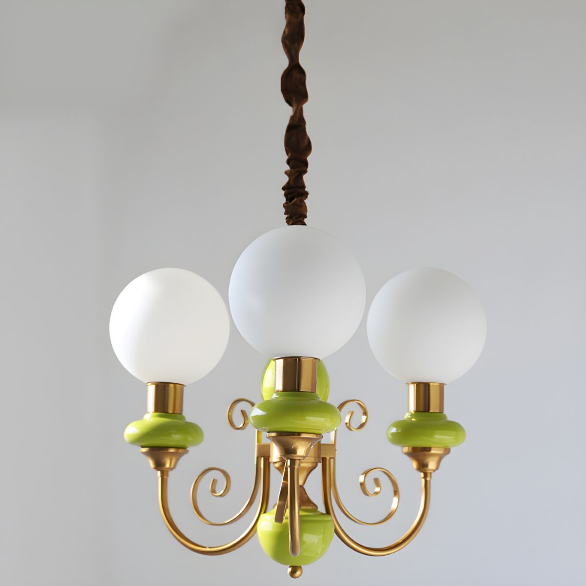 Elegante Leuchten - Kreativer Art Déco-Kronleuchter