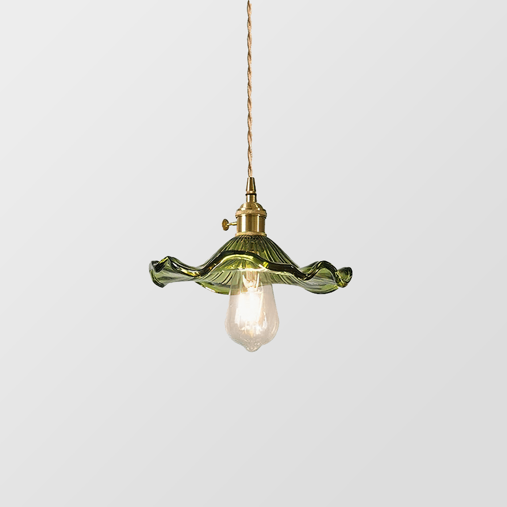 Luxuriöse Pendelleuchte von Nordicalux für einen Vintage-Look.