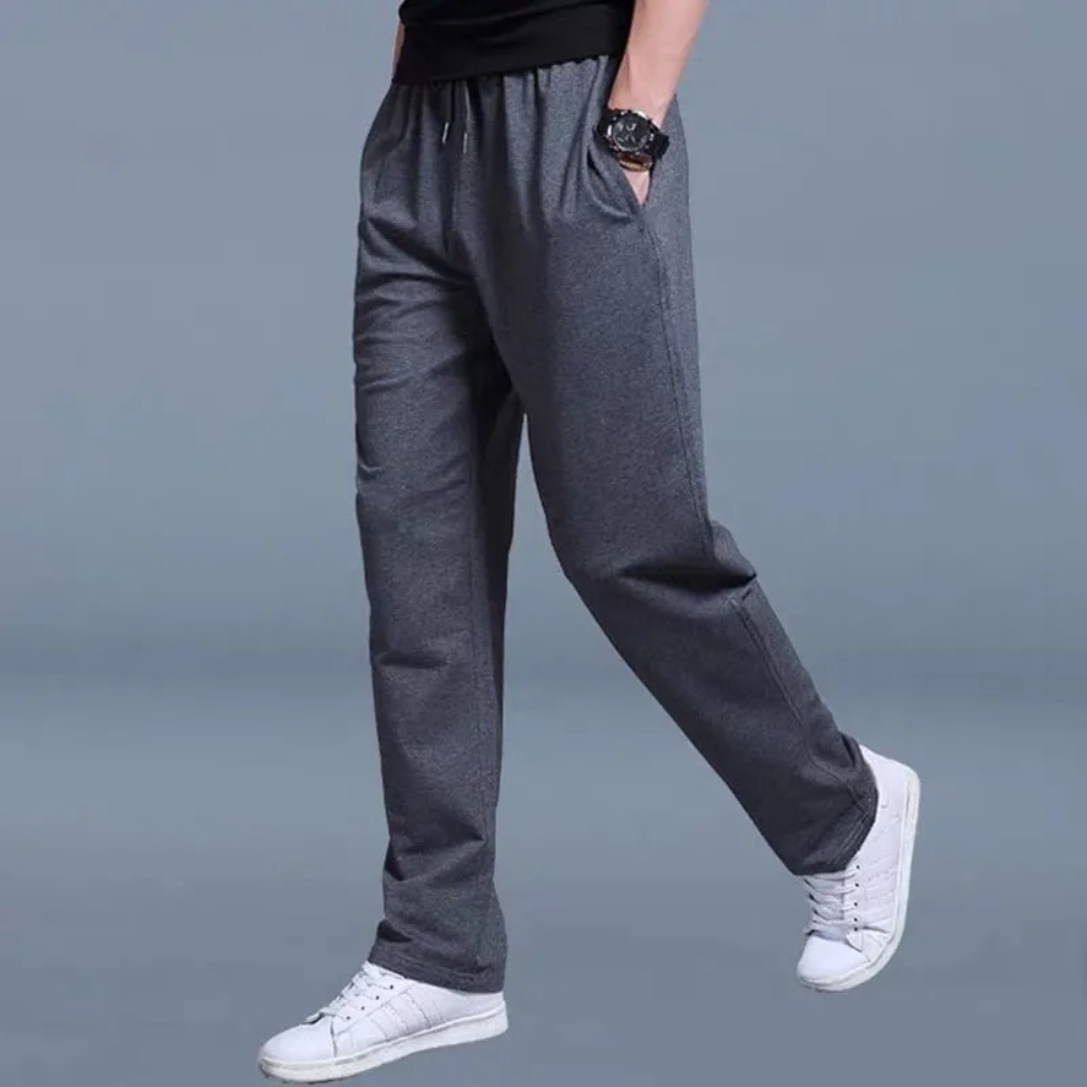Nero | Herren Komfort Jogginghose mit weitem Bein | Schwarz