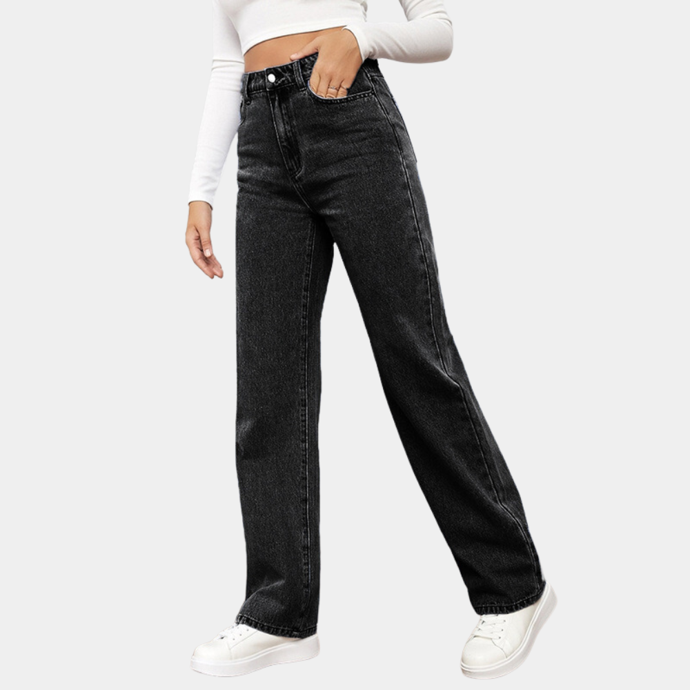 Alltagstaugliche Damen-Jeans mit elastischem Bund für maximalen Komfort.