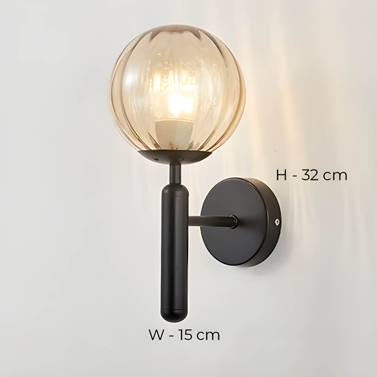 GlobeGlow Moderne Wandleuchte – Kombiniert Design und Praktikabilität für jeden Raum.