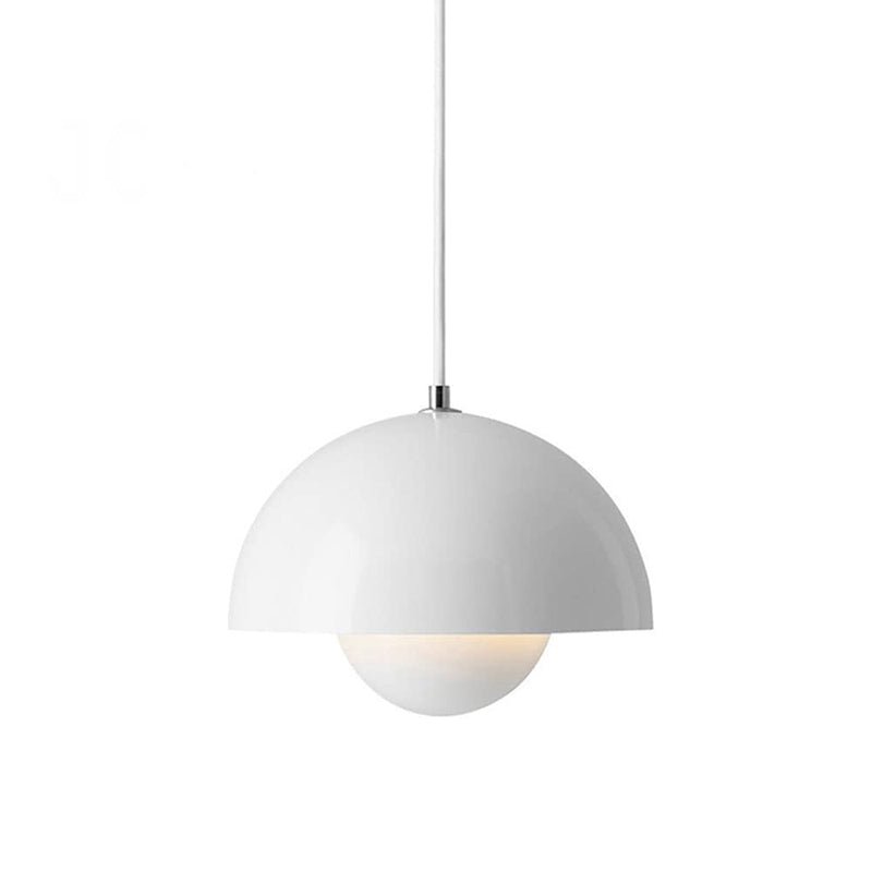 BrightAura Hängeleuchte, ideal für stilbewusste und moderne Einrichtungen.