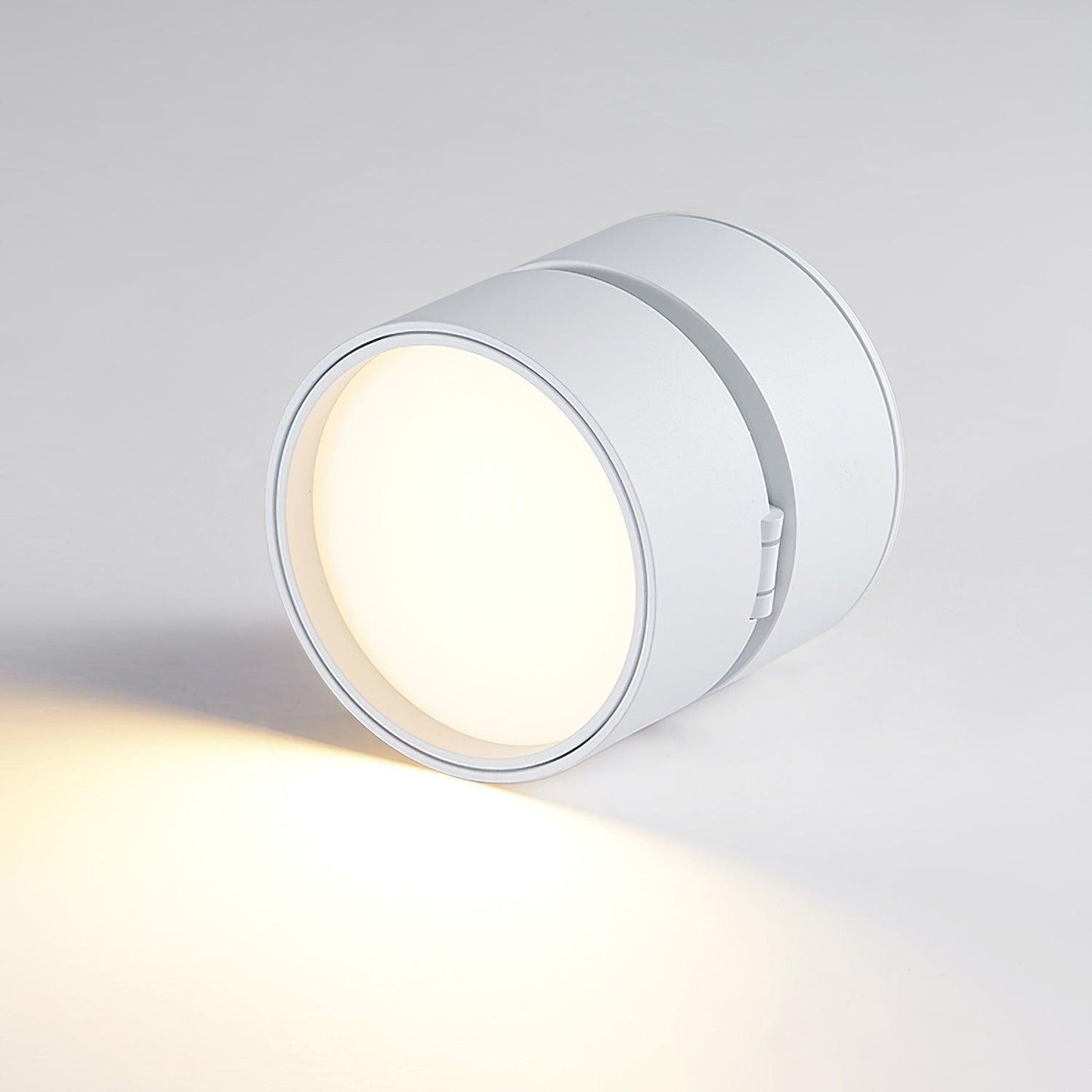 Zeitgemäße und energieeffiziente LumiLuxe LED-Deckenleuchte – Perfekt für moderne Haushalte.
