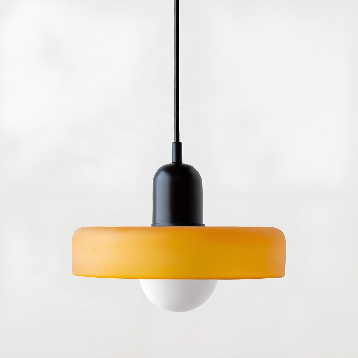LumiArt Pendelleuchten – die ideale Wahl für moderne und elegante Wohnräume.