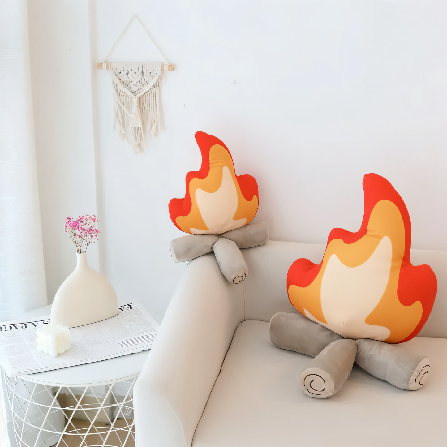 Für Gemütliche Abende Zuhause: CozyCamp - Dekorative Lagerfeuer-Kissen, ideal für eine einladende Atmosphäre.