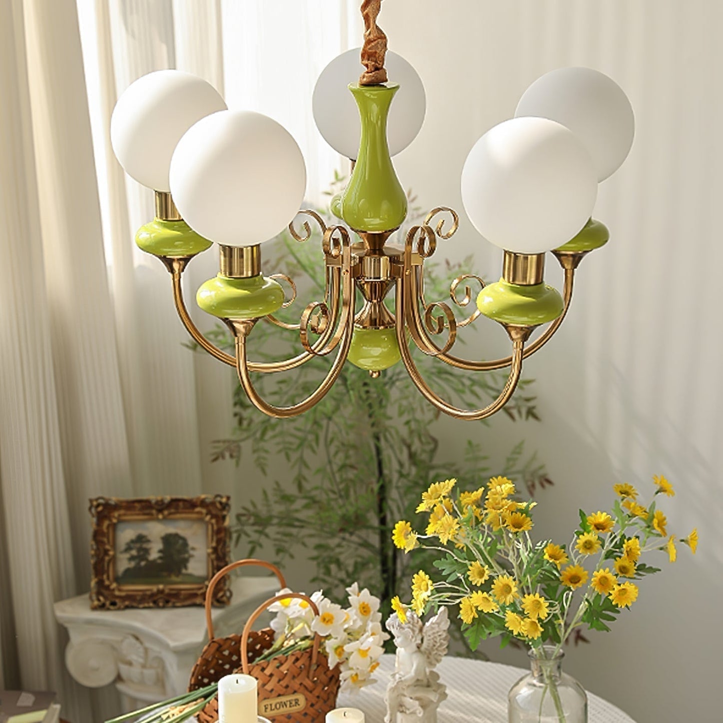Elegante Leuchten - Kreativer Art Déco-Kronleuchter