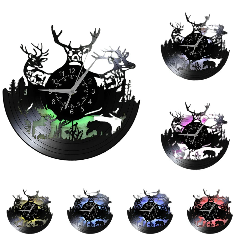 GlowShine Home Decor Wandleuchte Mit LED-Beleuchtung Und Uhr Design Für Eine Einzigartige Wanddekoration.