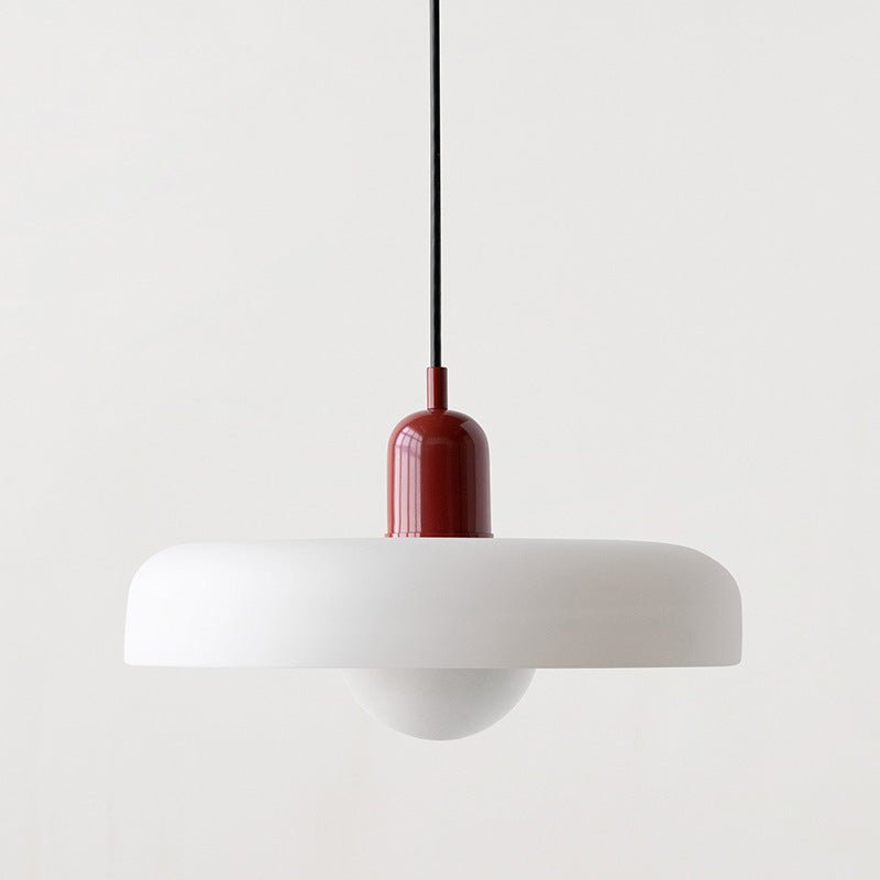 Moderne Beleuchtungslösung mit Retro-Charme in der ColorLuxe Hängeleuchte.