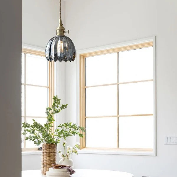 LuxeLights - Retro-Pendelleuchte mit japanischem Blumenmuster