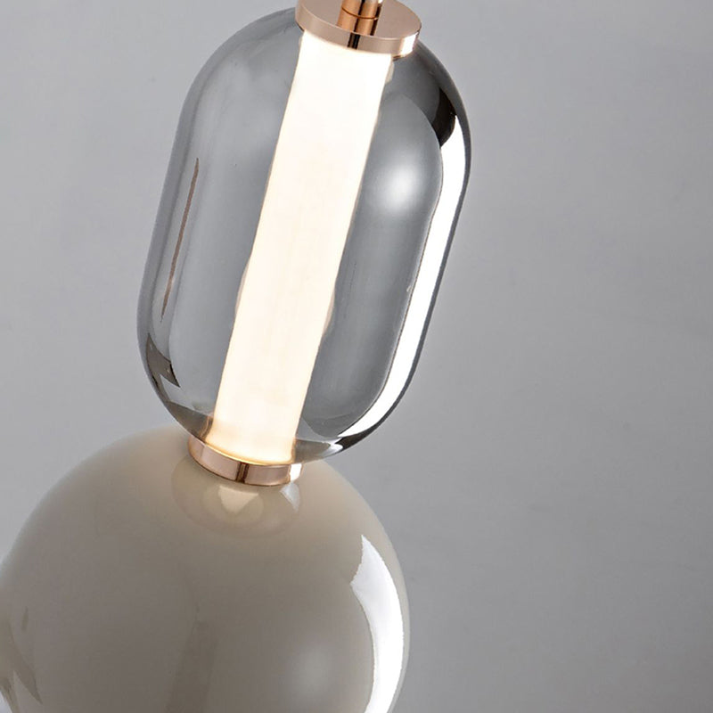LichtPerle Hängeleuchte Feines Design – hochwertige Hängeleuchte von LichtPerle mit feinem Design für eine edle Einrichtung.
