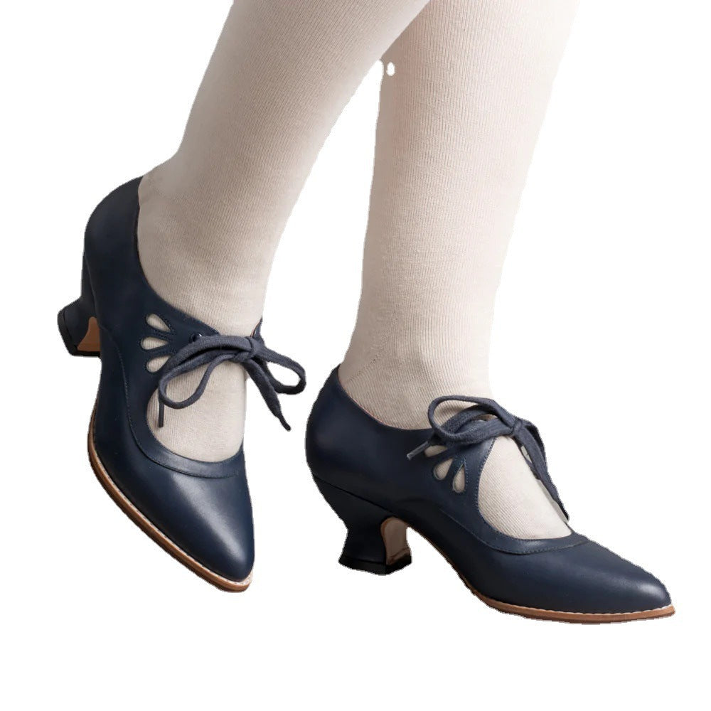Damenschuhe im Vintage-Stil | Absätze