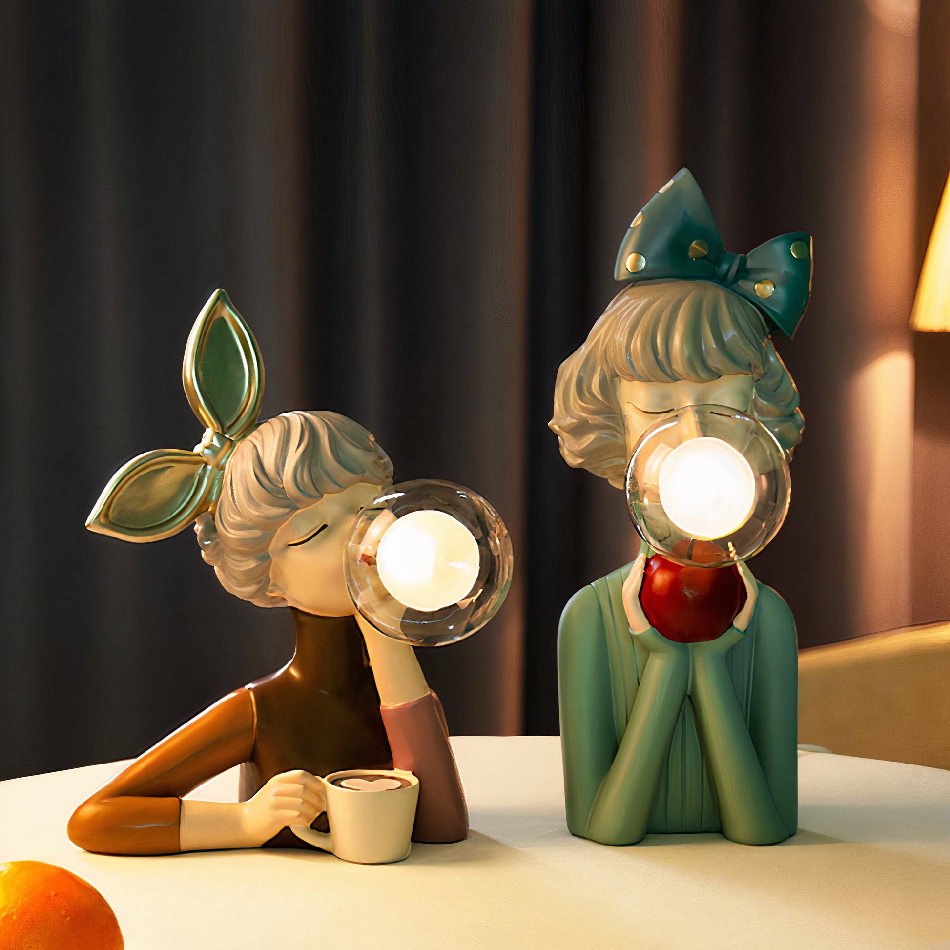 ArtLume Tischlampe mit figurativem Design für ein individuelles Ambiente.
