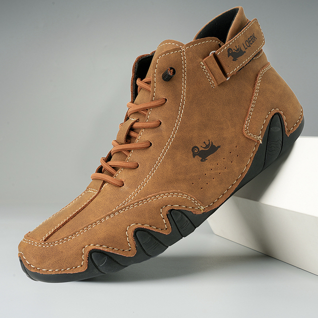 Lässige Schnürschuhe für Herren | Bequem