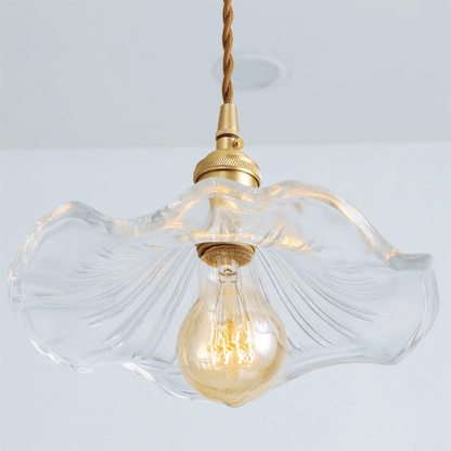 Nordicalux Leuchte mit einzigartigem Design für eine elegante Beleuchtung.