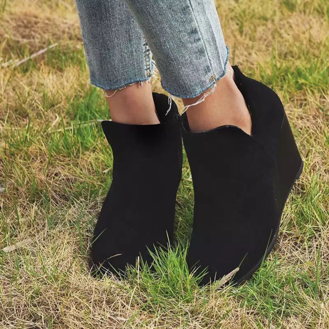 Damen Keil Stiefel | Stilvoll