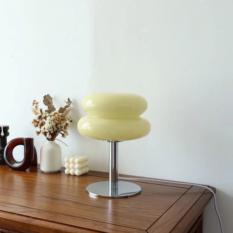 BubbleGlow Tischlampe für ein originelles und charmantes Ambiente.