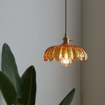 Hängeleuchte Exquisites Design LichtKunst – exquisite Glas-Hängeleuchte mit minimalistischer Ästhetik.