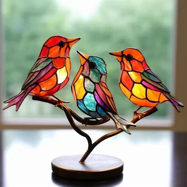 LumeBird farbenfrohe Lampe ideal für eine außergewöhnliche Raumgestaltung.
