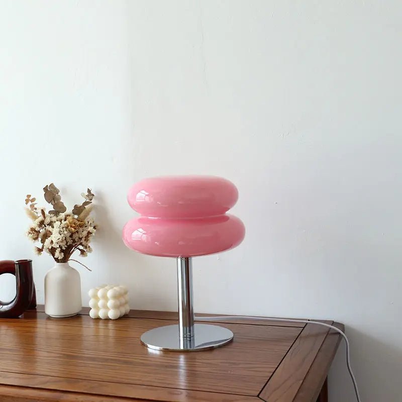 BubbleGlow Tischlampe ideal für eine moderne Raumgestaltung.