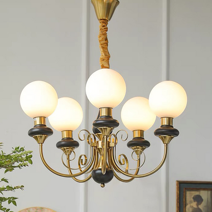 Elegante Leuchten - Kreativer Art Déco-Kronleuchter