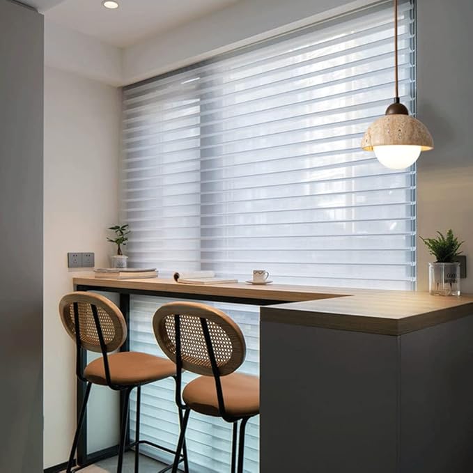 Elegante Pendelleuchte von EcoLight – Zeitloses Design für stilvolle Beleuchtung.