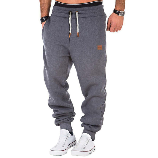 Max bequeme Jogginghose für Herren, ideal für Sport und Freizeit.