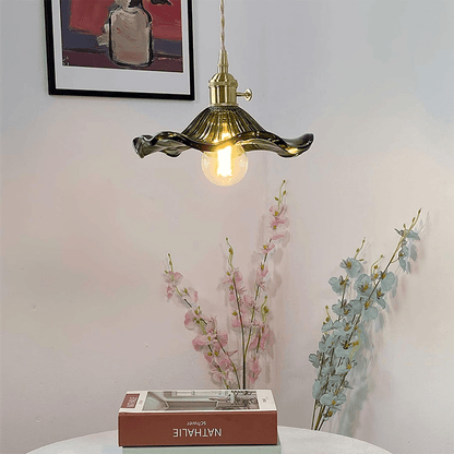 Stilvolle Pendelleuchte von Nordicalux für Wohnzimmer und Essbereiche.