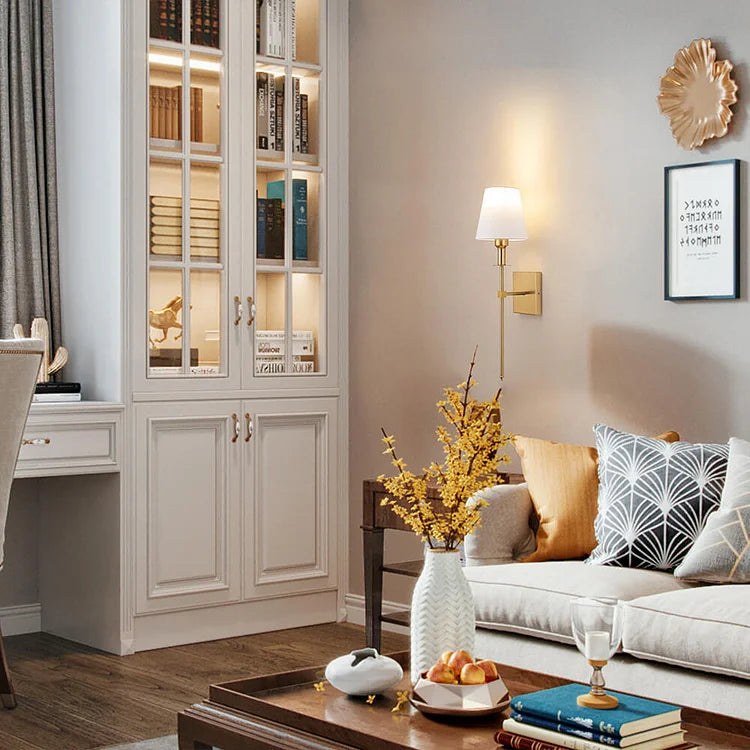 Wandlampe von ClassicAmbiance – Klassisches Design für eine einladende Atmosphäre.