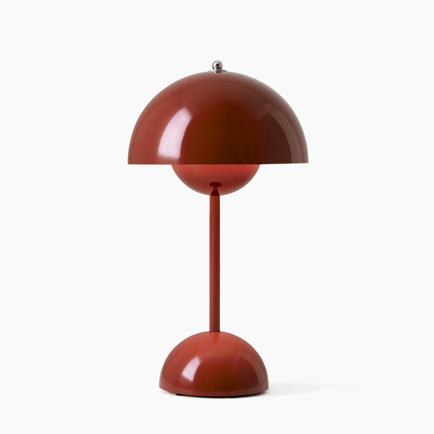 Zeitlose Tischleuchte Lumière für minimalistisches und elegantes Design.