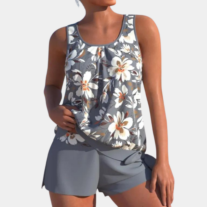 Perfekter Strandlook mit figurfreundlichem Tankini-Top.