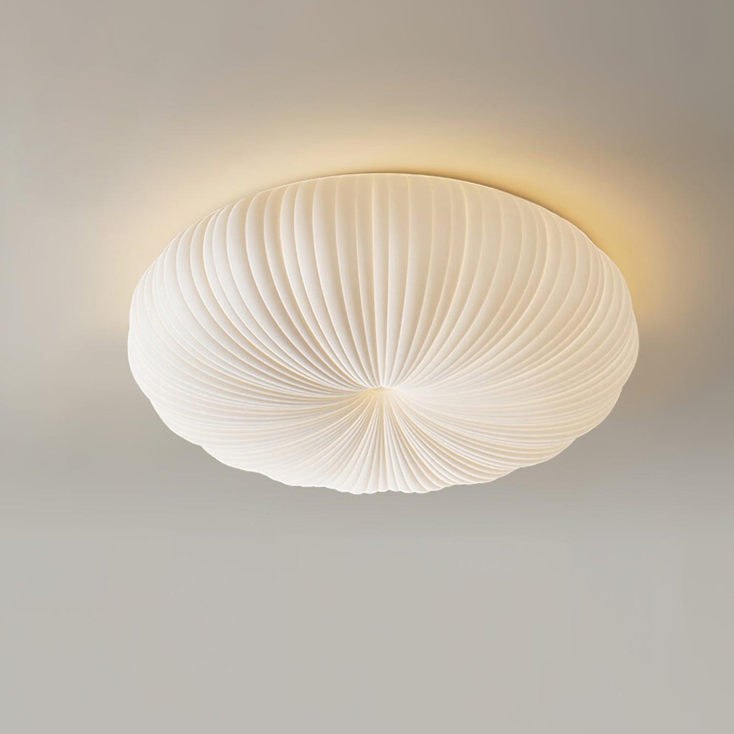 Minimalistische Robby Glow Loftlampe mit einzigartigem Boligindretning Design.

