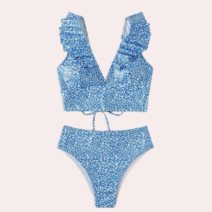 Feminines Bikini-Set mit Wickeloptik und Rüschen.
