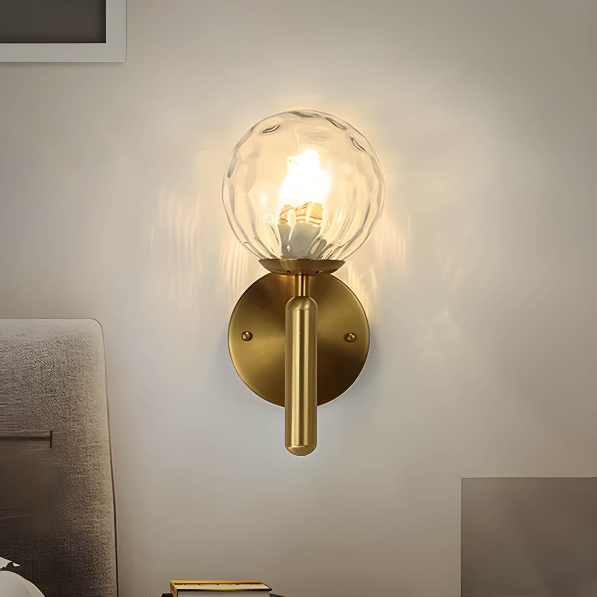 GlobeGlow Stilvolle Wandleuchte – Modernes Design für anspruchsvolle Beleuchtungsbedürfnisse.