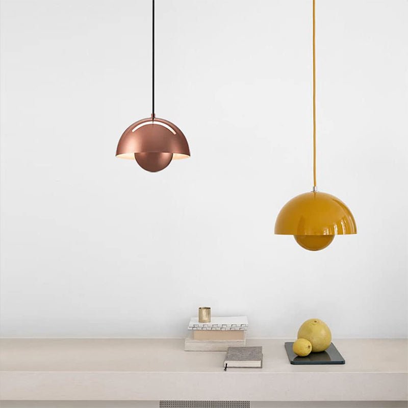 BrightAura Hängeleuchte, eine perfekte Ergänzung für modernes Interieur.