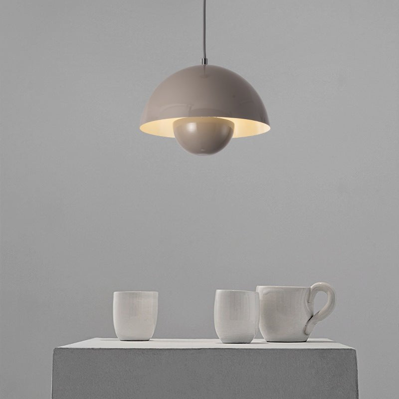 Hängeleuchte BrightAura – ideal für elegante und schlichte Raumgestaltung.