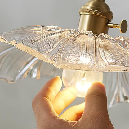 Hängeleuchte Stilvolles Design SternenLicht – dekorative Hängeleuchte mit stilvollen Glasdetails und sternenförmigen Elementen.