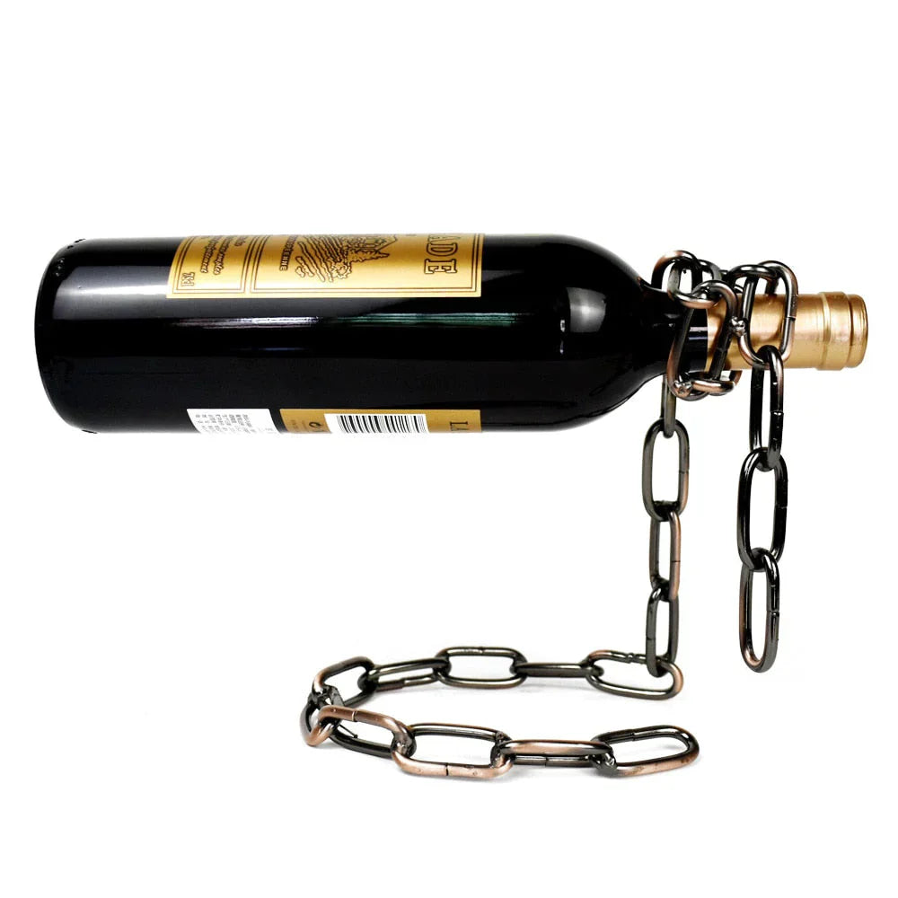 Präsentieren Sie Wein stilvoll mit dem VineChain Kettendesign-Flaschenhalter.