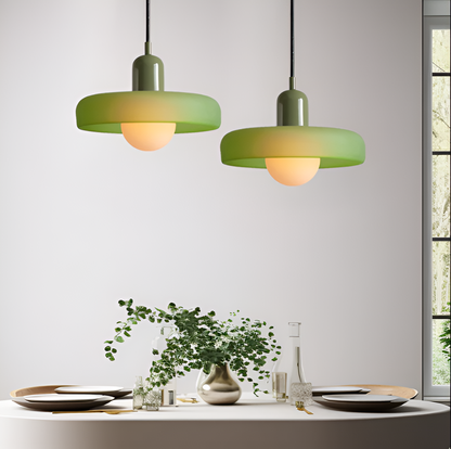 Lichtdesign für Innenräume mit den LumiArt modernen Pendelleuchten.