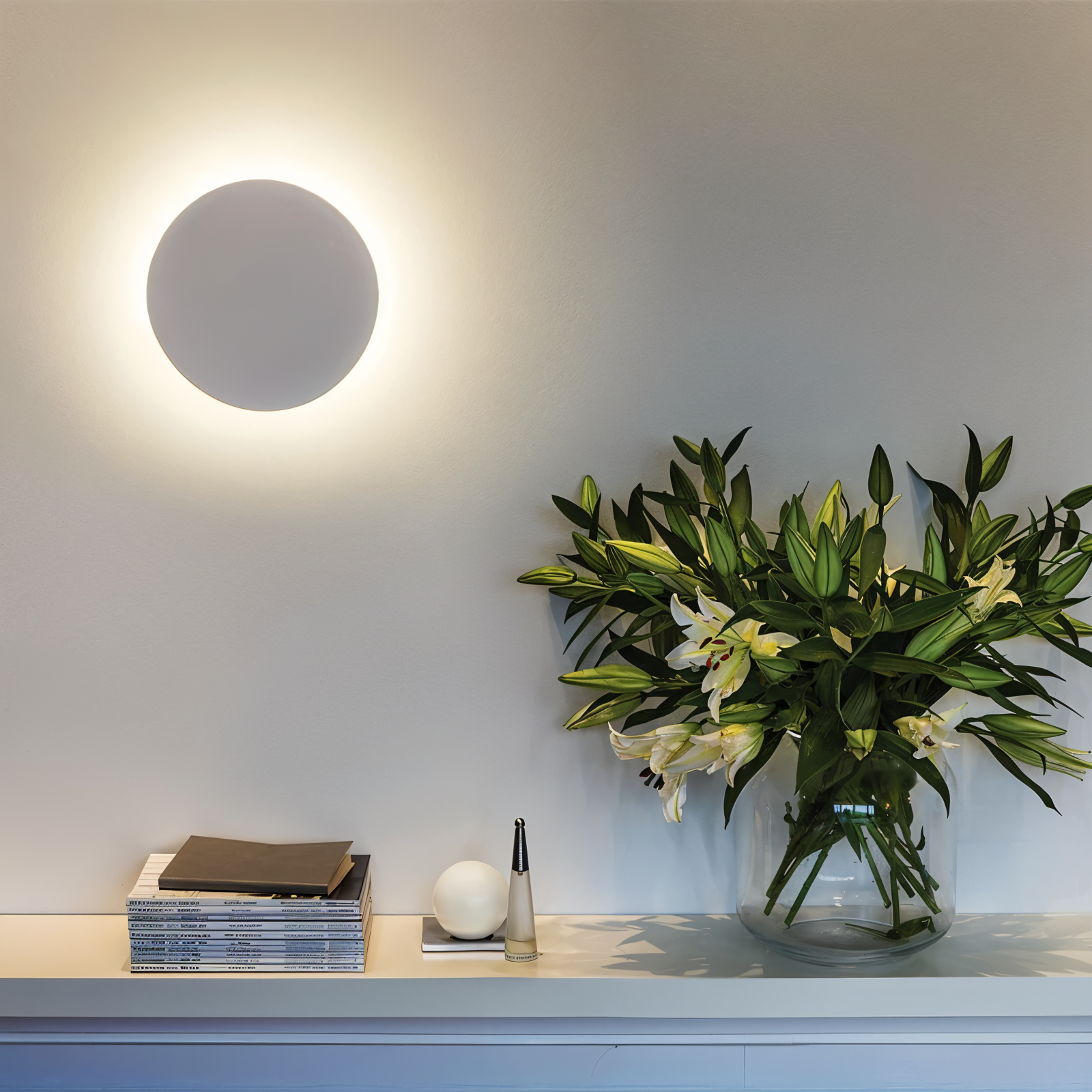 Minimalistische Beleuchtung neu definiert – LumiSphere stilvolle LED-Wandlampen.
