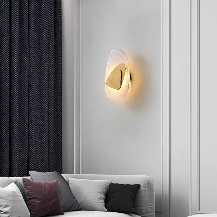 Moderne Wandleuchte AuraLuxe – Ideal für Wohnräume, Flure oder Schlafzimmer.