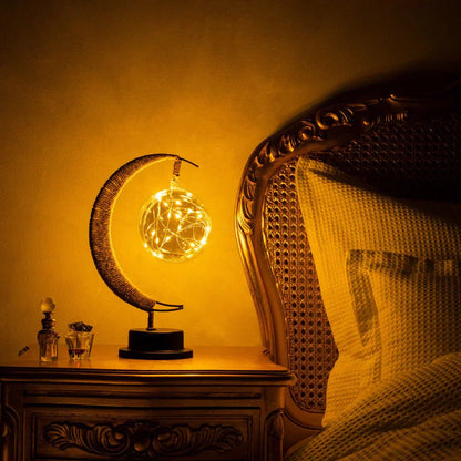 LunaGlow Tischleuchte sorgt für eine zauberhafte Lichtinszenierung.