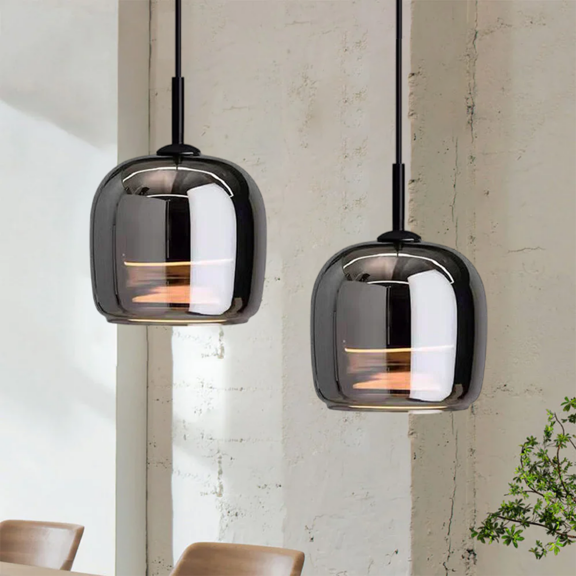 LichtFlair Raffiniertes Design Hängeleuchte – hochwertige Hängeleuchte von LichtFlair mit raffiniertem Design für eine elegante Beleuchtung.