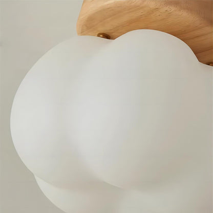 CloudGlow Weiche Wolken-Deckenleuchte – Für eine beruhigende und stilvolle Raumbeleuchtung.