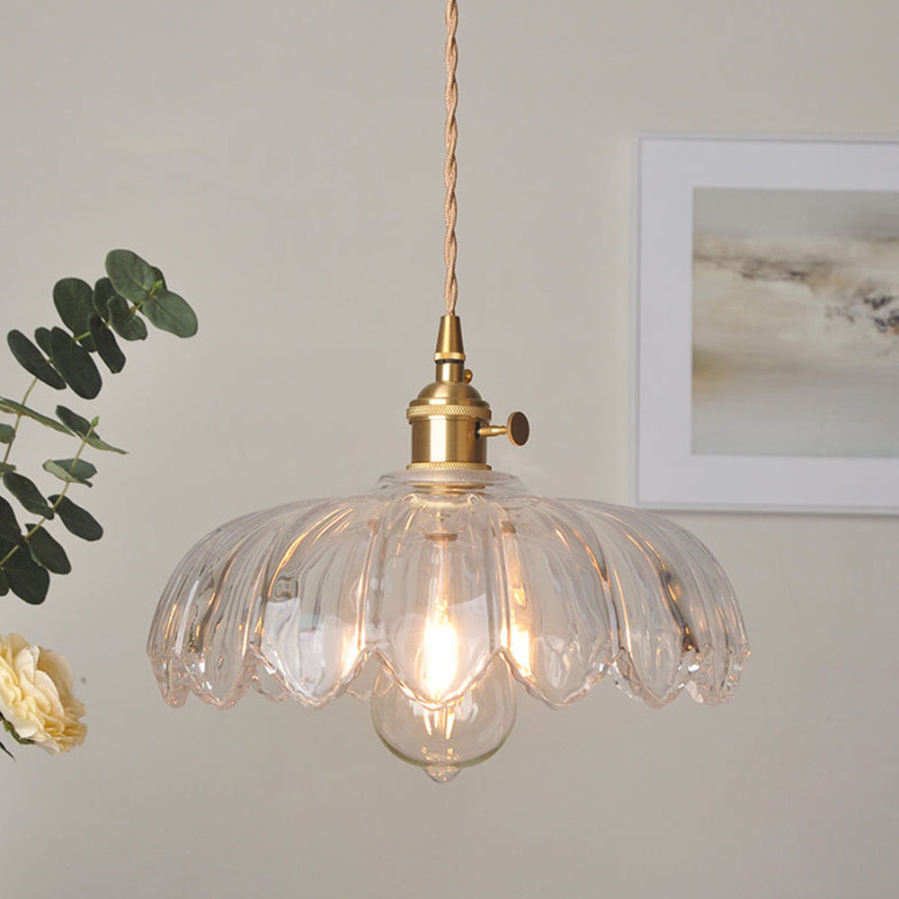 LichtKunst Hängeleuchte Exquisites Design – elegante Hängeleuchte aus Glas mit einzigartigen Designelementen.