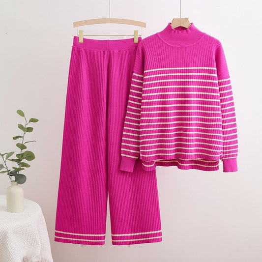 Marielle | Damen Oversized Rollkragenpullover & Weite Streifenhose | Dunkelpink