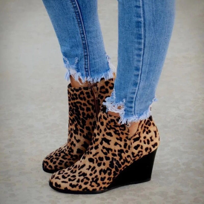 Damen Keil Stiefel | Stilvoll