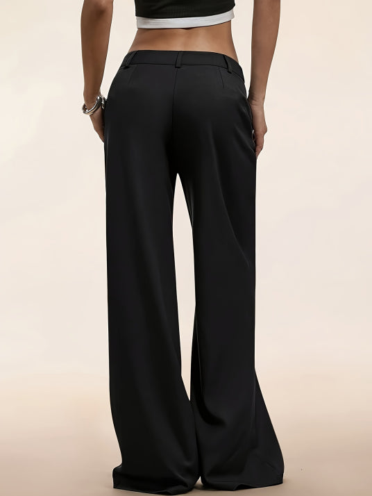 Niedrig Sitzende Damenhose Mit Schmeichelnder Passform | Schwarz