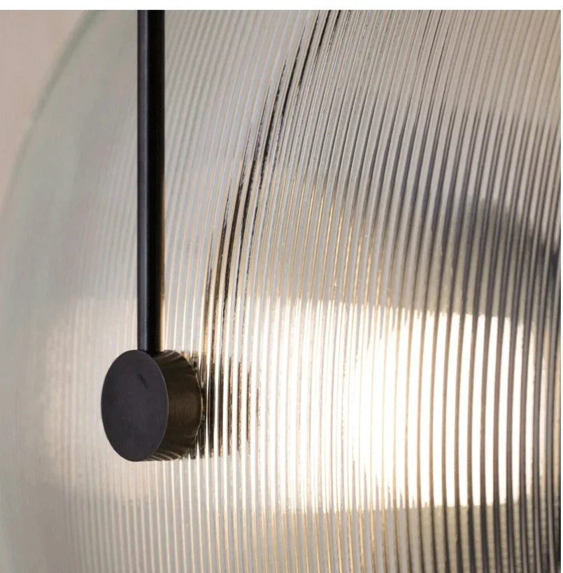 GlowDisk – dekorative Wandlampe für stilvolle und moderne Innenräume.