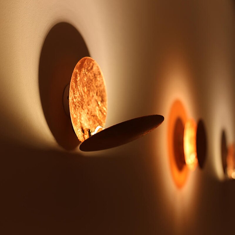 MondLicht Wandleuchte für eine elegante Atmosphäre in jedem Raum mit modernem Look.
