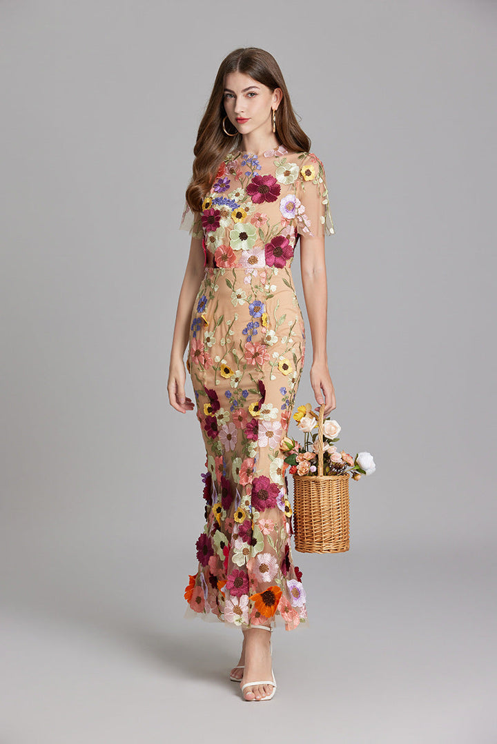 Stilvolles Sommerkleid Mit Blumenmuster Für Damen | Midi